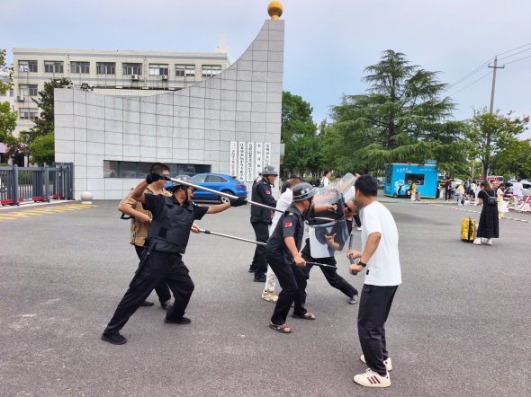 小单元，大担当：我校开展最小应急单元实战演练